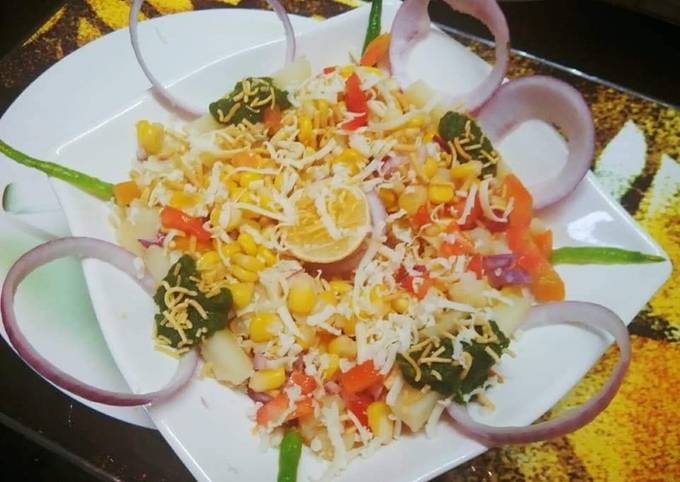 Boiled corn potatoes cheese chat