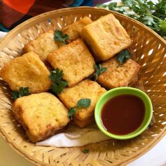 A picture of Stuffed bread pakora.