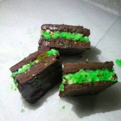A picture of Bounty Chocolate.