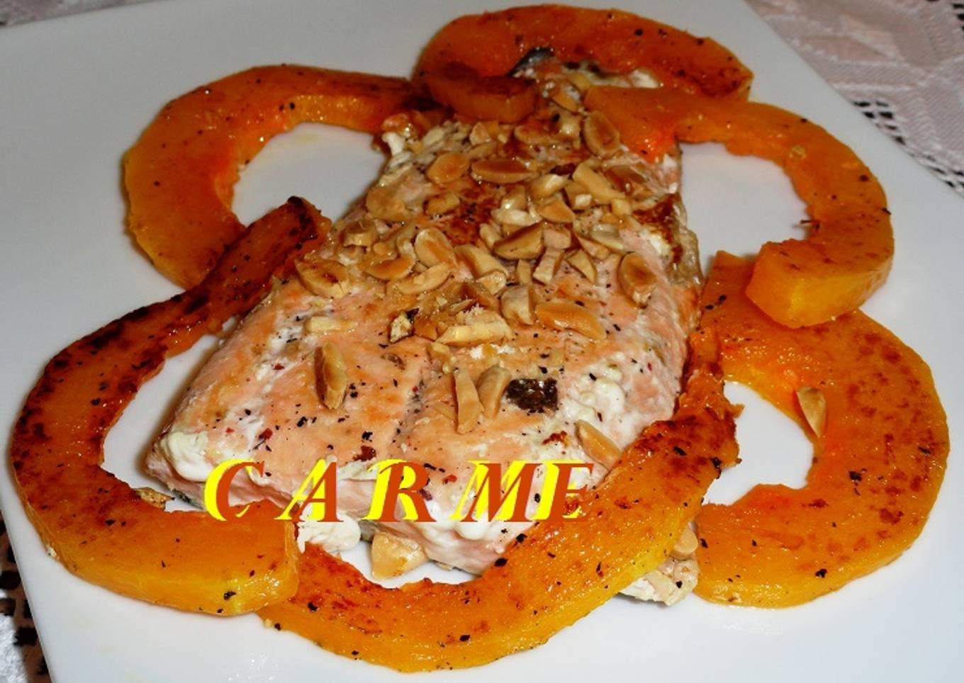 Filete de salmón a la plancha con calabaza