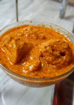 A picture of Curry Masala Chaap.