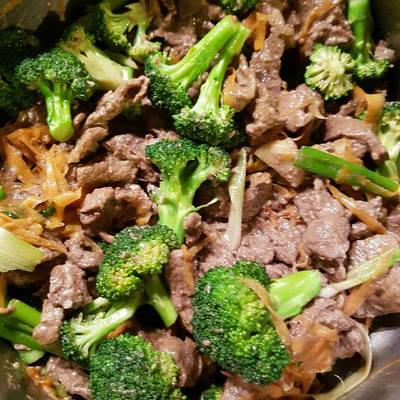 Comida china (Carne de res con brócoli) Receta de Angie Castro- Cookpad