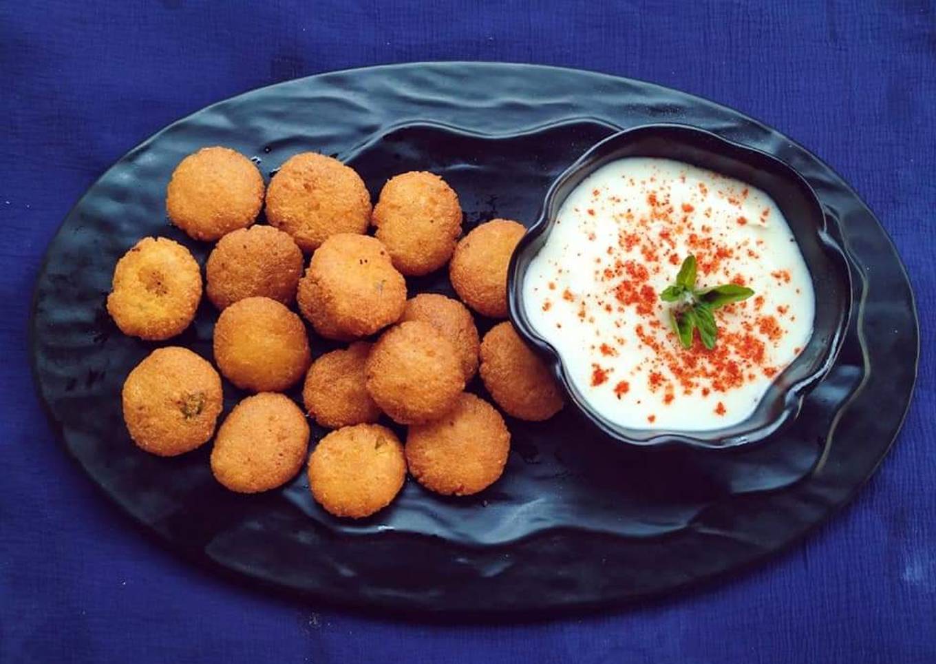 Fried Laddu Dhokli