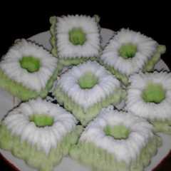 A picture of PUTU AYU.