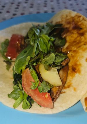 Una foto de Burrito de paletilla de conejo deshuesada