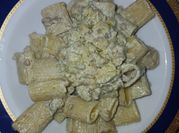 Una foto di carne macinata pasta