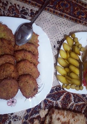 عکسی از دستور کوکوسیب زمینی باسوسیس