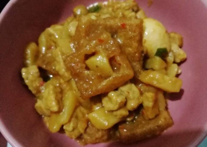 Sambal krecek kentang, tempe telur