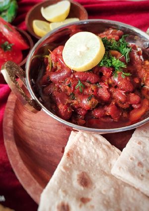 A picture of Dhaba Style Rajma Masala.