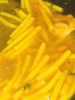 Una foto de Fideos guisados con choco