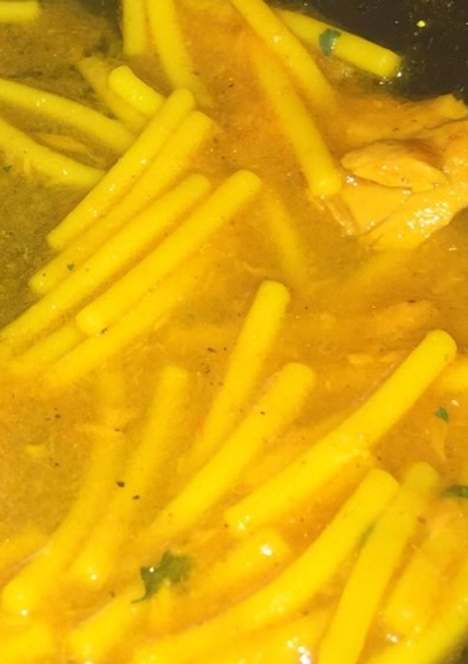 Una foto de Fideos guisados con choco