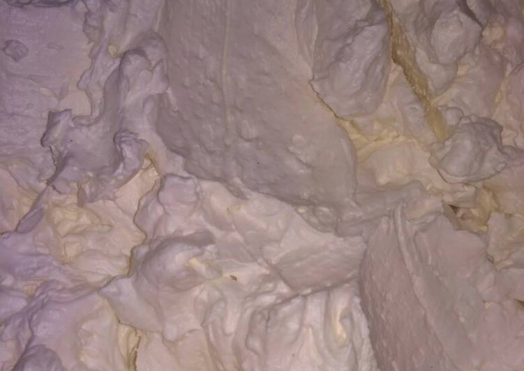Bagaimana Membuat Butter Cream Lembut, Enak