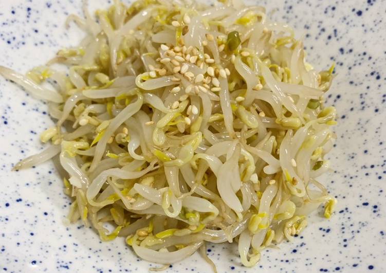 Cara Gampang Membuat Sukjunamul Muchim (Mung Bean Sprouts Salad) 숙주나물 무침 Anti Gagal