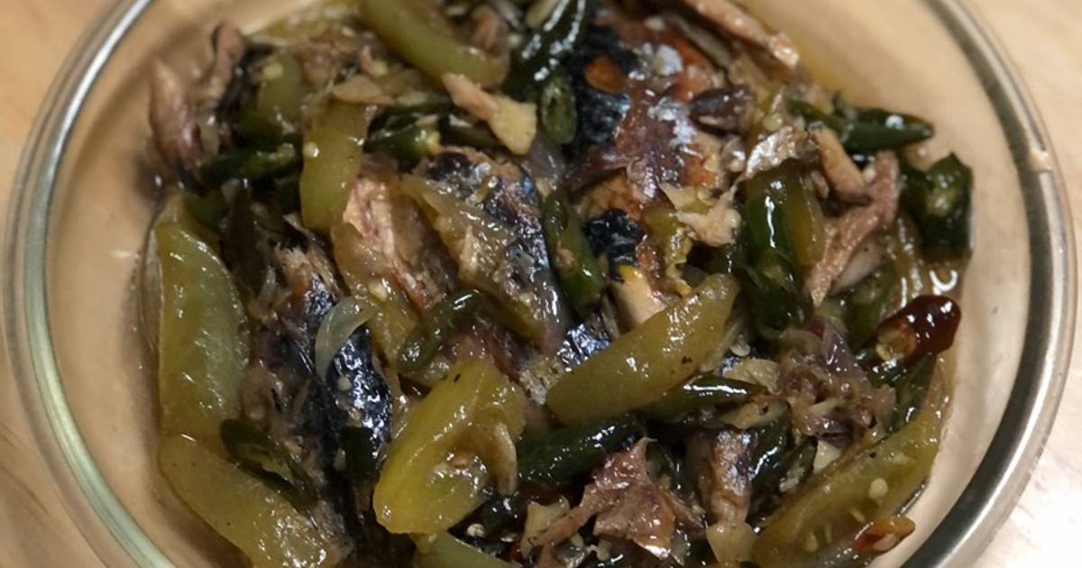 Resep Ikan Keranjang Tumis Cabe Dan Tomat Ijo Oleh Fitria Fifakila Cookpad 1816