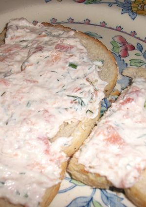 A picture of Smoked salmon pate.