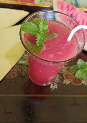 তরমুজের জুস (tarmujer juice recipe in Bengali) রেসিপির প্রধান ছবি