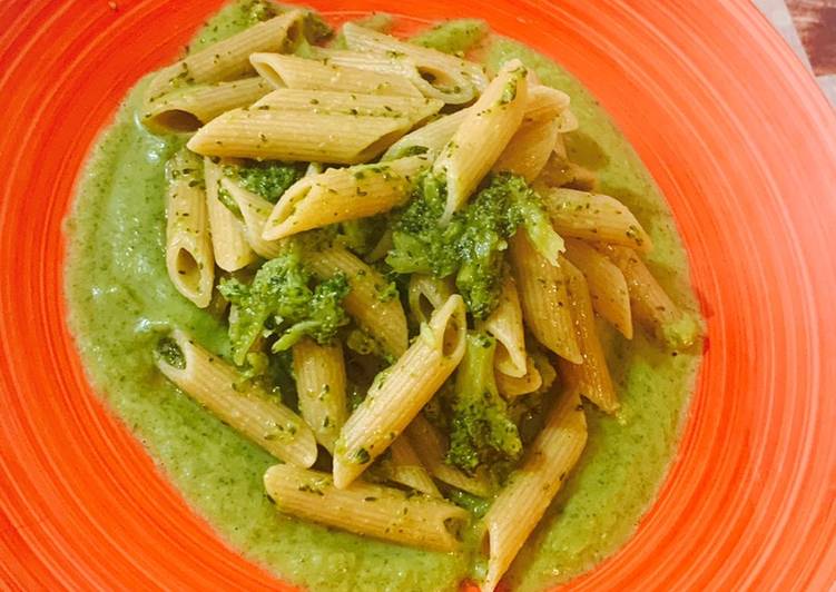 Recipe of Super Quick Homemade Penne Integrali e Broccoletti