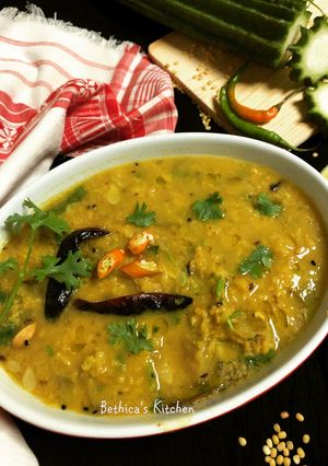 A picture of Jhinge diye Bhaja Muger Dal.