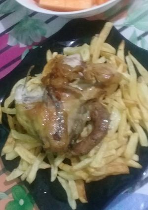 صورة لوصفة دجاج محمر بالبطاطا مقلي أكل خفيف صيفية 😋😋😋😋
