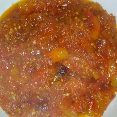 A picture of Tomato & gajar ki mithi chutney.