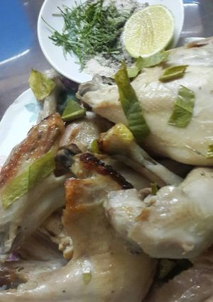 Hình của món Gà hầm muối.