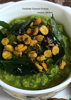 A picture of Coriander Coconut Chutney (Karnataka Special Coconut Chutney).
