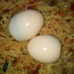 A picture of Noodles.