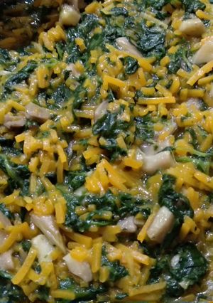 Foto principal de #Vegetalia2 Spaghetti de calabaza con salsa de espinacas y setas