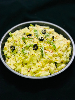 ઈટાલીયન વ્હાઇટ સોસ પાસ્તા (Italian White Sauce Pasta Recipe in Gujarati) રેસીપી મુખ્ય ફોટો