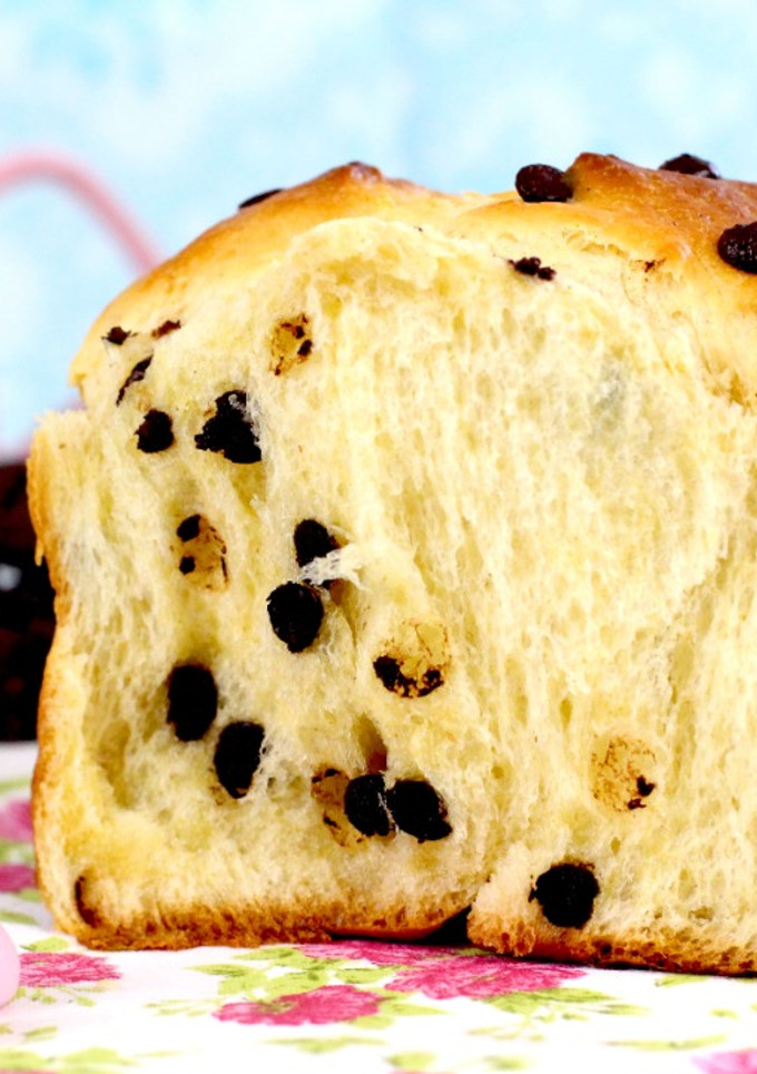 Una foto de Brioche esponjoso Nanterre con chocolate