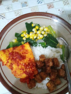 Foto resep Sawi hijau bening + telur balado + tempe orek