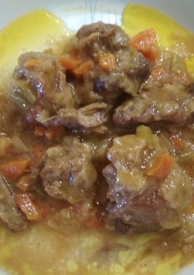 Una foto de Carne guisada con verduras
