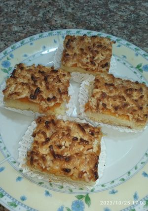 Une photo de Gâteau algérien à la confiture d'abricot (Mderbel)