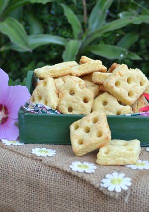 Una foto de Galletitas de queso y mostaza😎