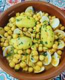 Potaje de garbanzos con huevas de sepia y almejas