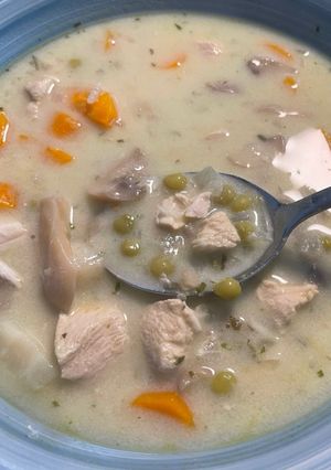 Tárkonyos csirkeraguleves recept fotója