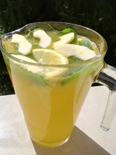 Bodzás limonádé recept fotója