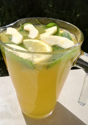 Bodzás limonádé recept fotója