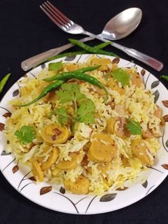 गट्टा पुलाव (gatta pulao recipe in Hindi) रेसिपी मुख्य फोटो