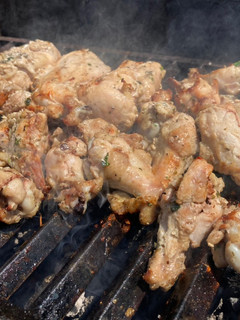 Una foto de Chimichurri para el pollito a la parrilla (crocante y dorado) 🍗