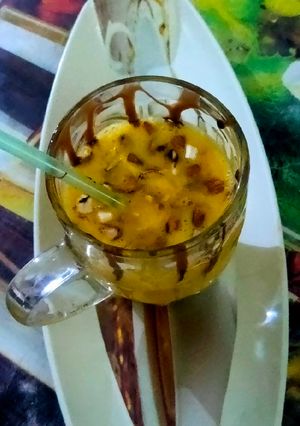 A picture of Mango milkshake.