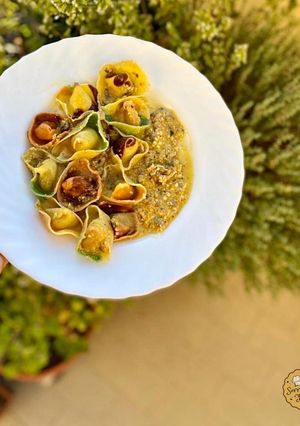 A picture of Sombreri with Zucchini Flower Pesto and Clams.