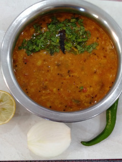 મિક્સ દાળ (Mix Dal Recipe In Gujarati) રેસીપી મુખ્ય ફોટો