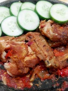 Foto resep Ayam Penyet Sambal Mentah
