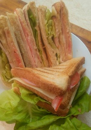 Φωτογραφία της συνταγής Κλαμπ σάντουιτς / Club sandwich