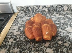 Una foto de Madeleines de limón