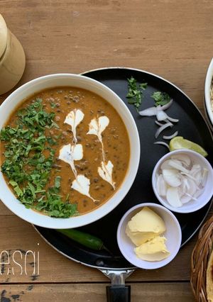 दाल मखनी (dal makhani recipe in Hindi) रेसिपी मुख्य फोटो