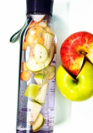Hình của món Detox táo.
