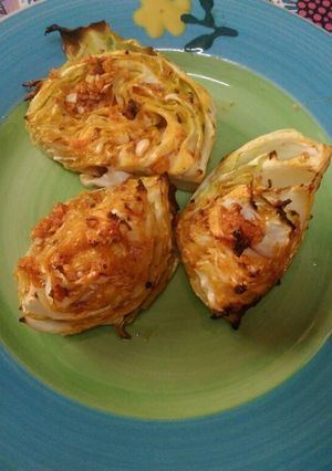 Una foto de Repollo al horno condimentado