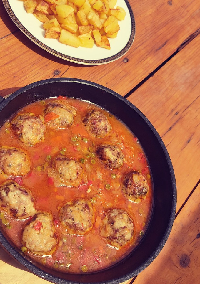 Una foto de Albóndigas en salsa